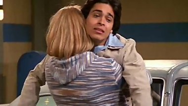 70's show Lift bearhug 2