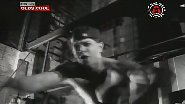 Marky Mark and the Funky Bunch Good Vibrations