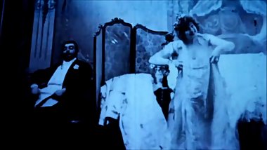 Coucher de la mariée - First adult video ever recorded