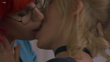 Trasgredire Lesbian Scene