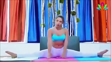 MUST SEE! OLD YOGA VIDEO OF ABELLA DANGER