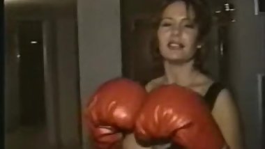 Big tit Blake B0x1ng