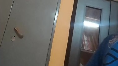 Quick masturbation during study break !!