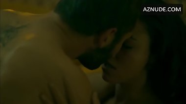 sexmainstream-strike back