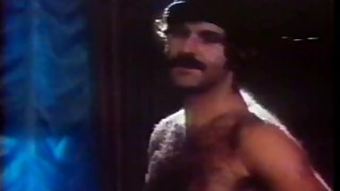 Jeffrey Hurst & Kim Pope from porn classic Mrs. Barrington(1974)