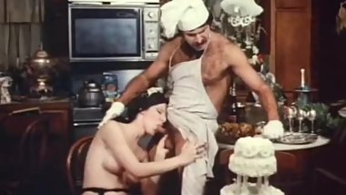 Jeffrey Hurst & Lorraine Alraune hot vintage kitchen sex