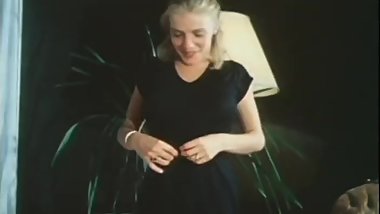 blonde young vintage fuck threesome