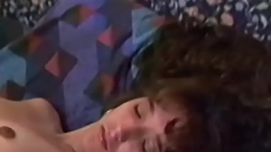 Classic sextape of babe getting doggystyled