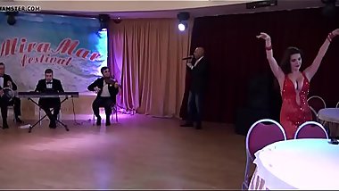 Milf belly dance-01