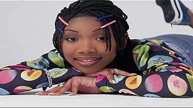 Moesha aka Brandy Norwood Sexyness Exposed! Retro Jerk O Challenge