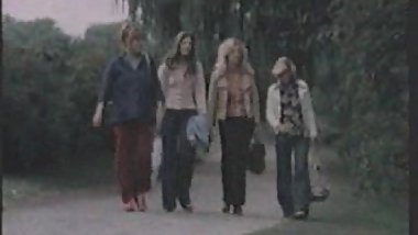 CC Lesbian Schoolgirls