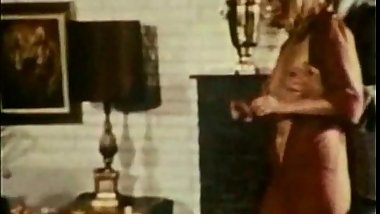1-Seductive old porn from 1970 is here-2015-11-05-05-56-009