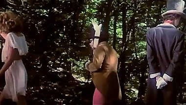 Kristine DeBell, Bucky Searles, Gila Havana in classic sex video