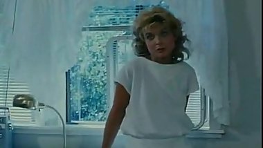 Ginger Lynn Allen, Lois Ayres, Gina Carrera in classic sex movie