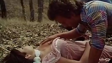 Desiree Cousteau, Joey Silvera in classic porn scene with threesome in the fores
