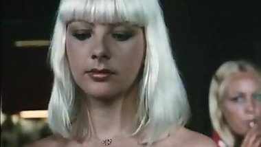 Cathy Stewart, Diane Dubois, Edwige Faillel in vintage fuck clip