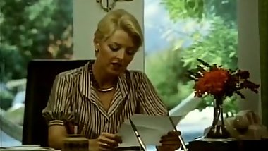 Aunt Peg blonde star
