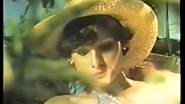 Pretty woman has real fuck outdoor