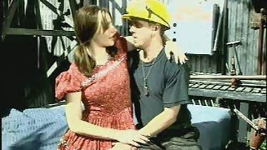 vintage teenage babe fucking very harldy with construction worker