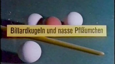 vintage 70s german - Billardkugeln und nasse Pflaeumchen