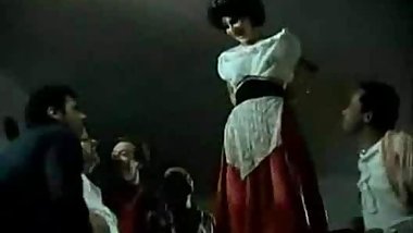 The Little RED Chaperone... F70