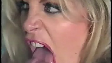 Tiffany Million - 3somme squirting milk from tits