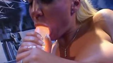 Sharon und der Fickautomat