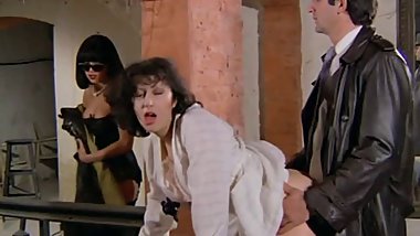 french classic trench-coat