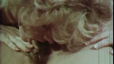 Vintage Gold Special Edition Girls Only 2 Scene 3