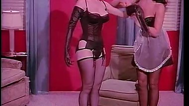 Bettie Page-tempest storm. complete