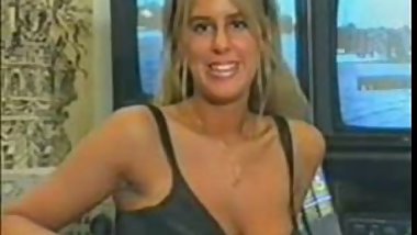 Swedish Girl fucks in Stockholm (90s)