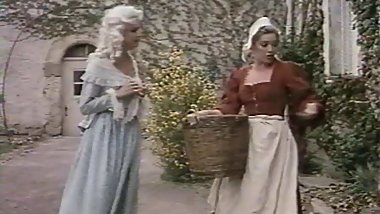 improbable lesbian adventures Marquise