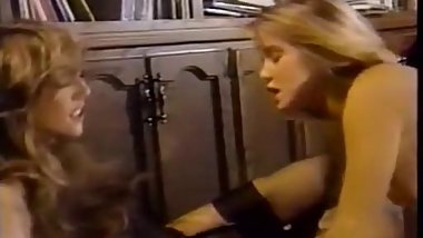 Secret fuck of amateur babes