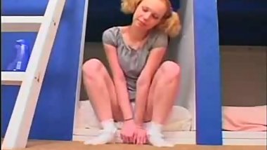 young teen Jamie Lynn fucked in bedroom