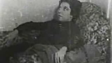 Lesbian in Old Days IV xLx