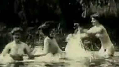 Vintage Erotic Movie 2 - No Swimming 1906