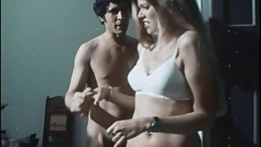 Too Many Pieces - Remastered Grindhouse Edition (1975)