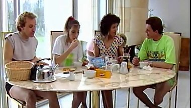 Kinky Euro Vintage 3