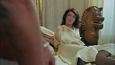 The Gorgeous Lady With Red Bushy Secret