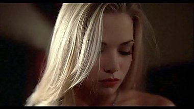 Jaime Pressly Topless