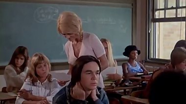 Angie Dickinson sexy profesora