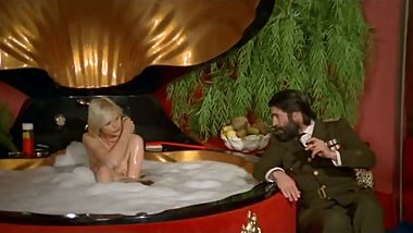 Frauen (1980) - Scene 7