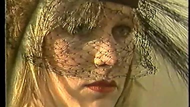 Classic French : L antiquaire a la chatte trempee