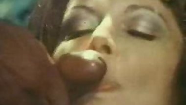 Johnnie Keyes fucks another white chick (with anal)