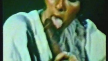 San Francisco Delight - Smokey fucks a pretty brunette