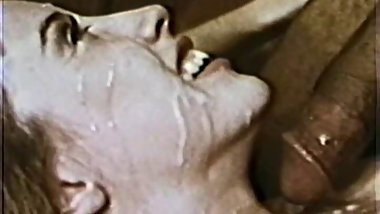 Smokey and the Bare Lady - Jeanne Silver fucks Smokey