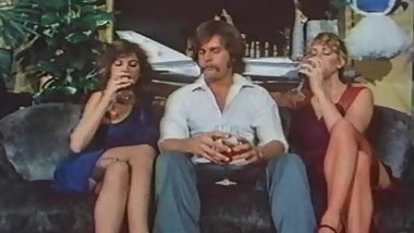 Champagne Turns Me On