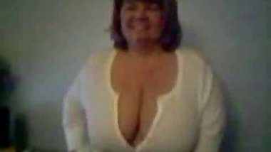 Nancy playing with tits (4)