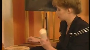 Carol 's Story... (German Vintage) F70