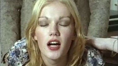 Brigitte Lahaie Blondes humides (1978) sc2